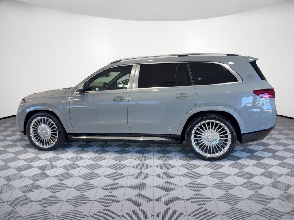 Certified 2025 Mercedes-Benz Maybach GLS 600 4MATIC image 2