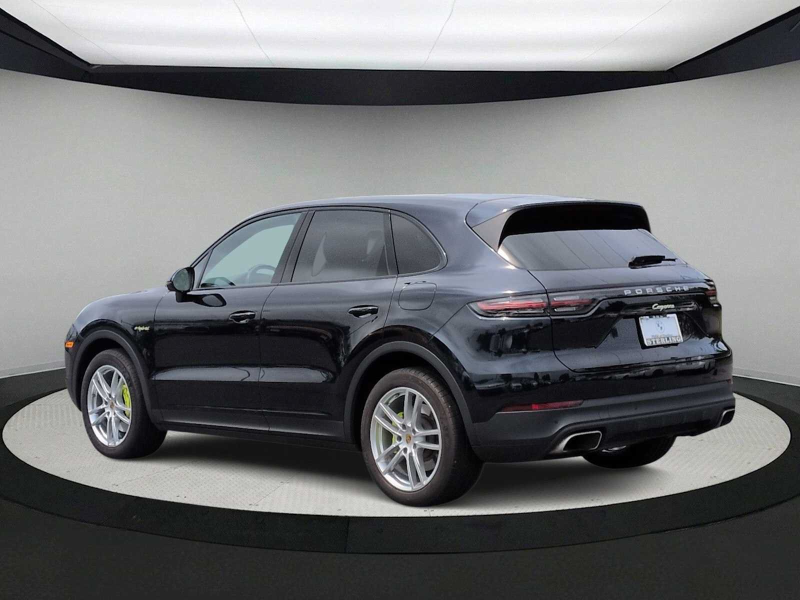 Used 2021 Porsche Cayenne E-Hybrid AWD/4WD image 6