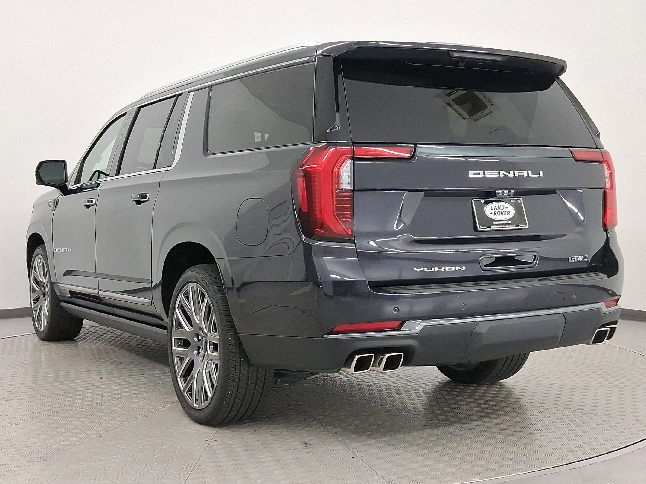 Used 2025 GMC Yukon XL Denali Ultimate image 3