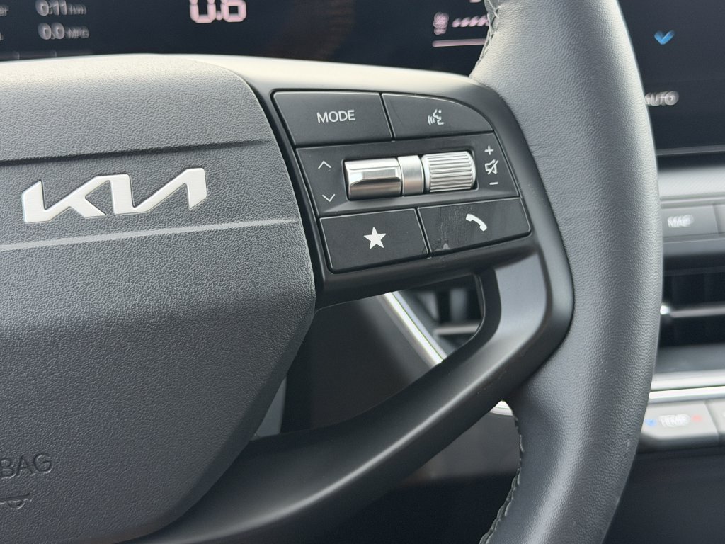 New 2026 Kia K4 GT-Line Turbo FWD image 32