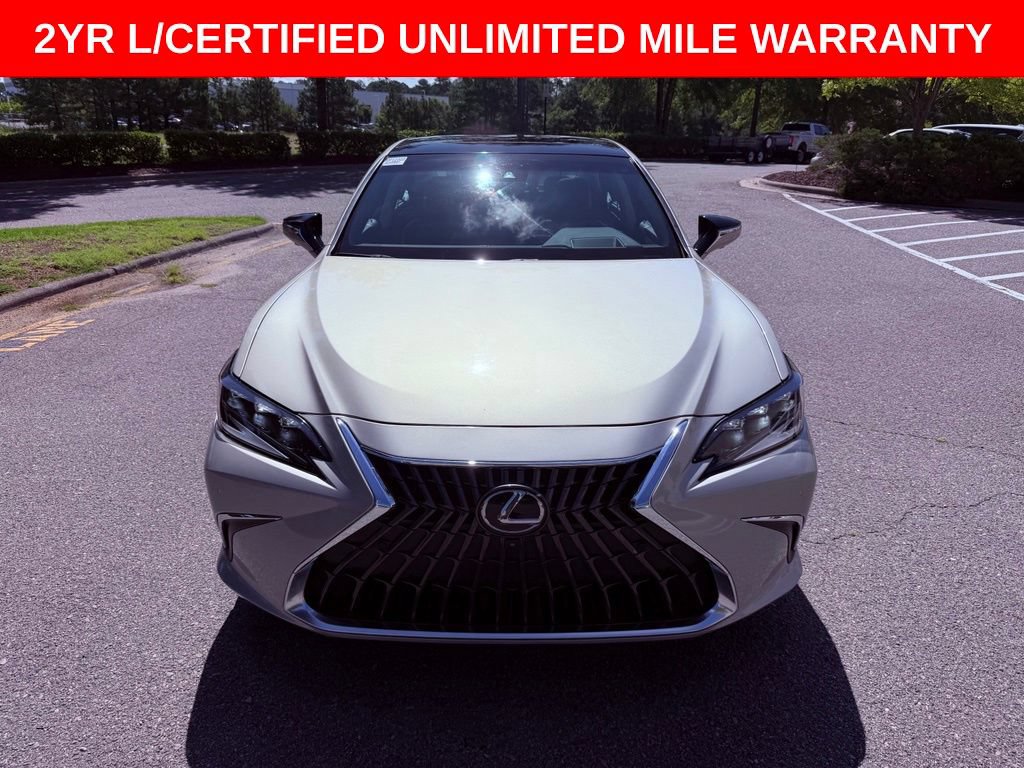 Certified 2022 Lexus ES 350 Ultra Luxury w/ Accessory Package 2 FWD image 2
