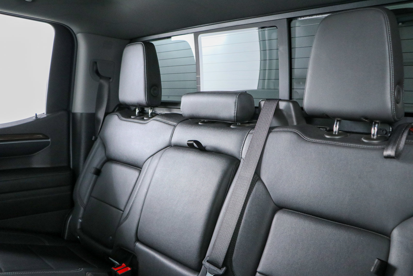 Used 2022 Chevrolet Silverado 1500 LT Trail Boss w/ Convenience Package II AWD/4WD image 27
