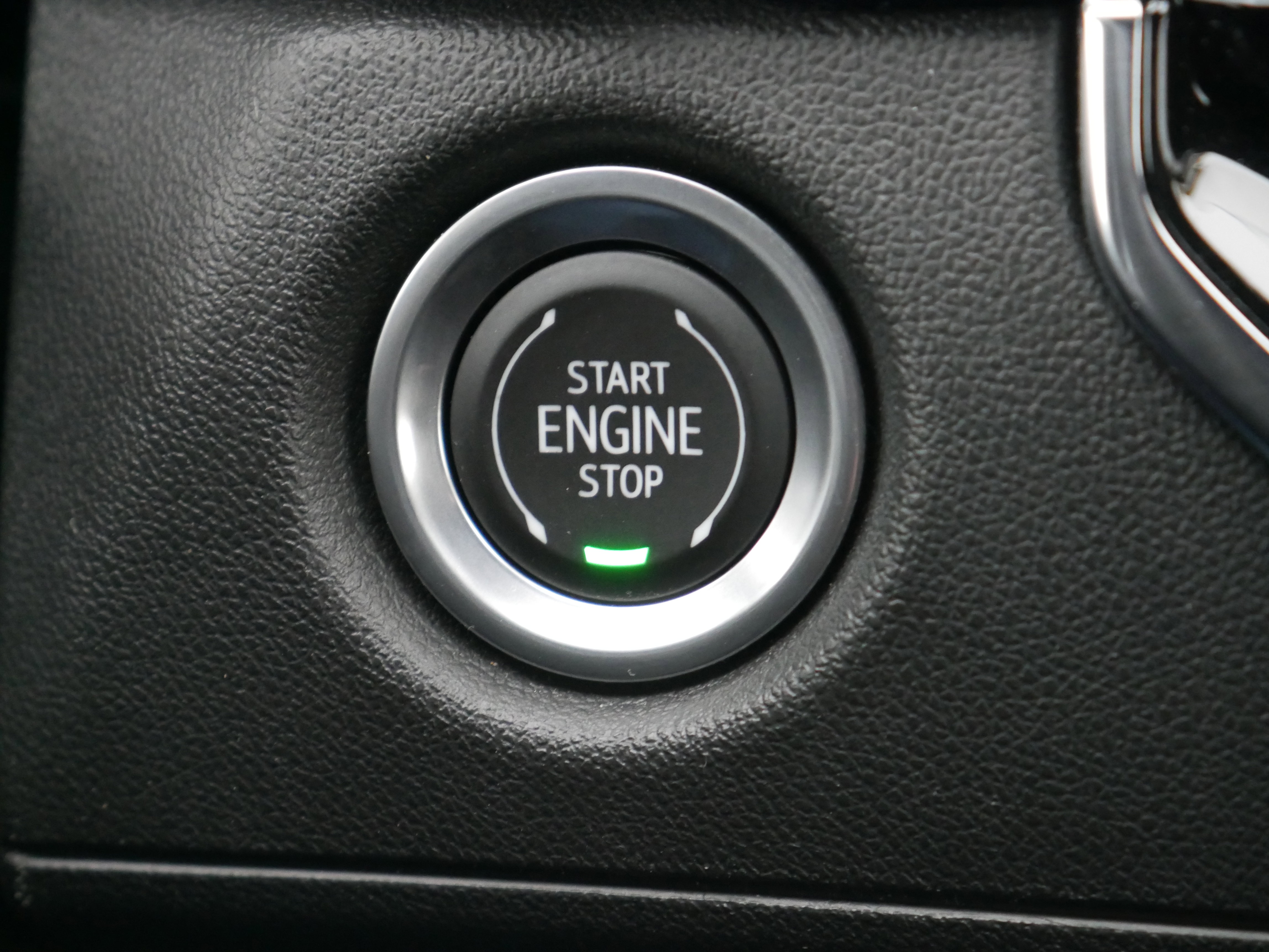 Certified 2023 Chevrolet Colorado W/T image 30