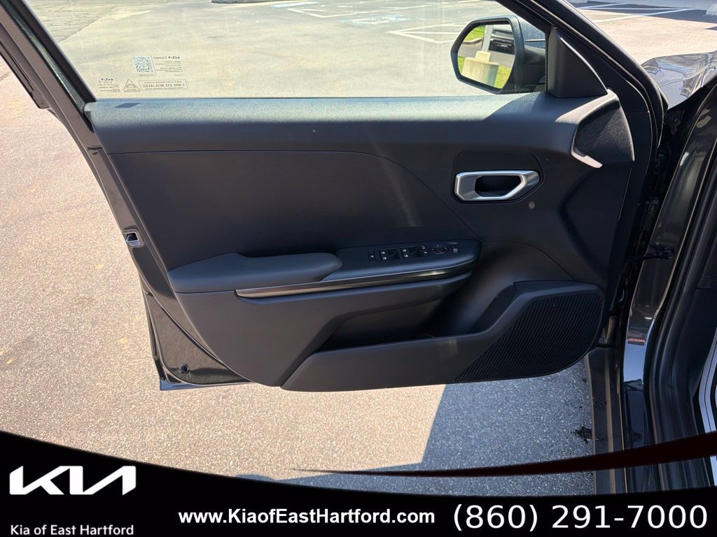 New 2026 Kia K4 FWD image 27