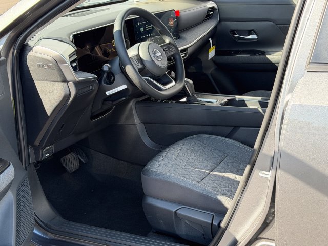 New 2027 Nissan Kicks SV FWD image 12