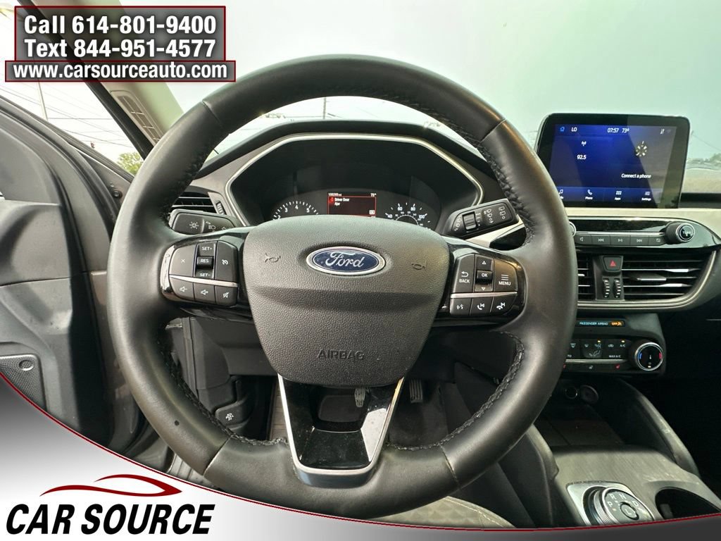 Used 2022 Ford Escape SE w/ Cold Weather Package AWD/4WD image 16