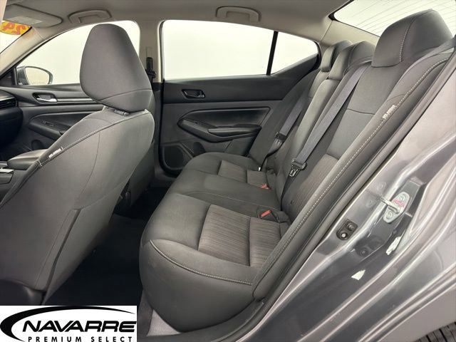 Used 2024 Nissan Altima 2.5 SV image 14