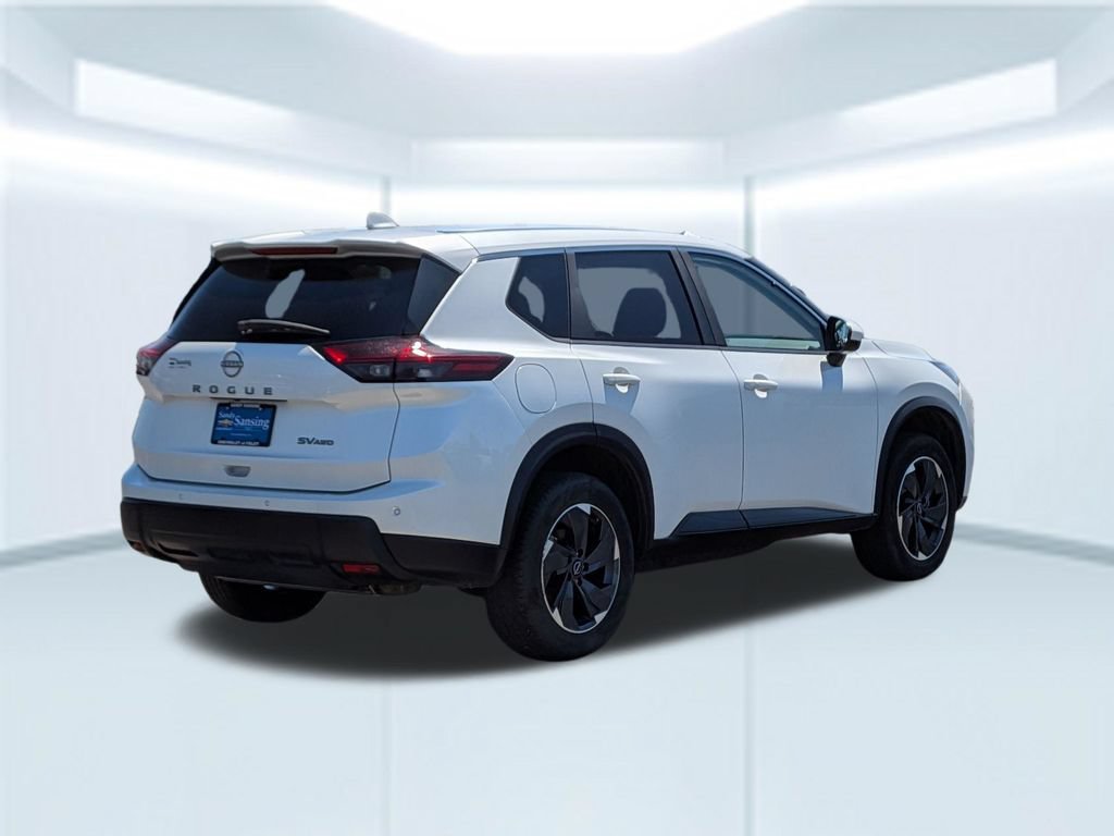 Used 2024 Nissan Rogue SV AWD/4WD image 6