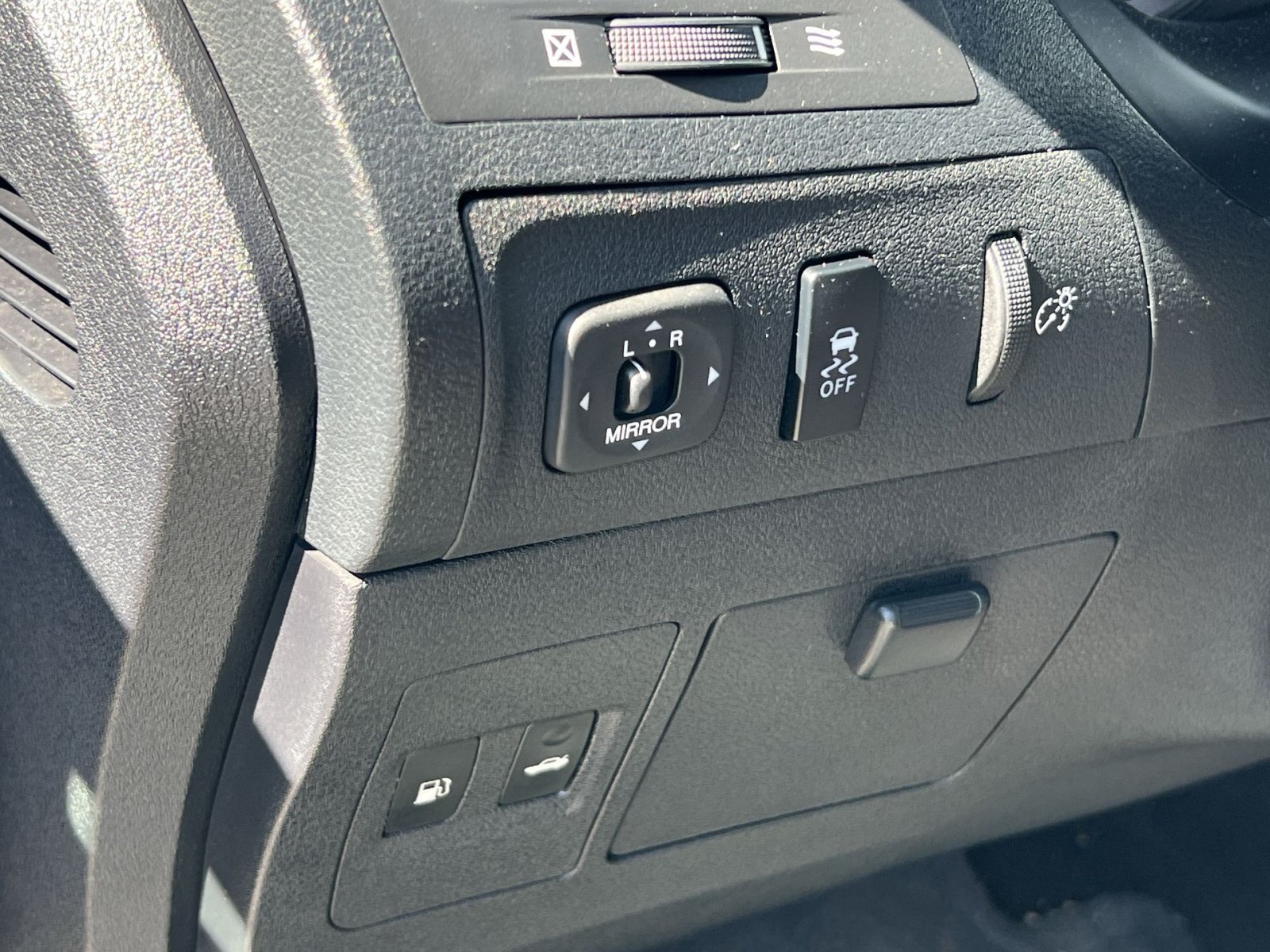 Used 2010 Lexus ES 350 w/ Preferred Accessory Package FWD image 28