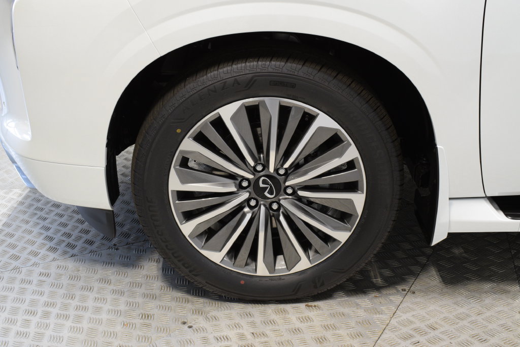 New 2027 INFINITI QX80 Luxe w/ Cargo Package AWD/4WD image 9