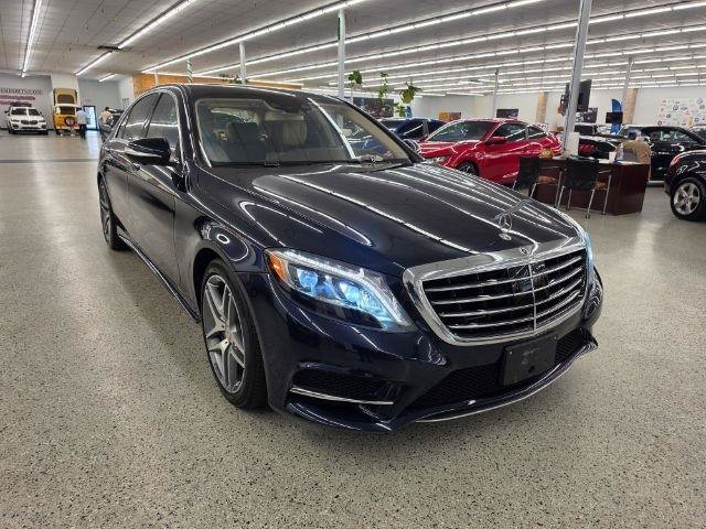Used 2017 Mercedes-Benz S 550 4MATIC Sedan image 4