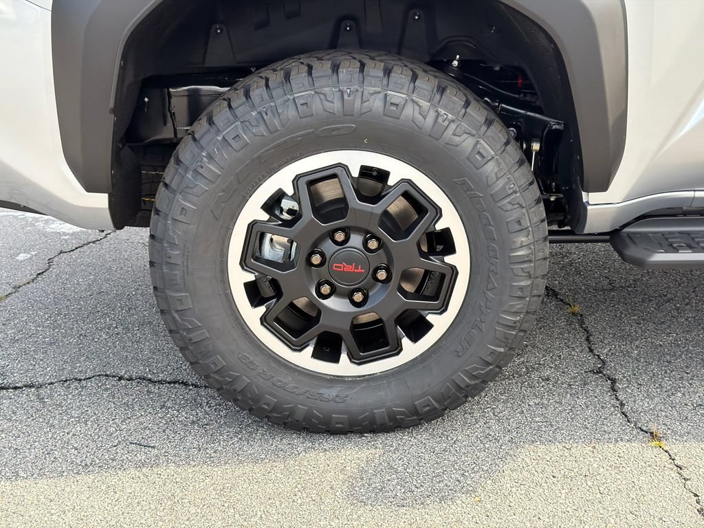 New 2026 Toyota 4Runner TRD Off-Road Premium AWD/4WD image 23