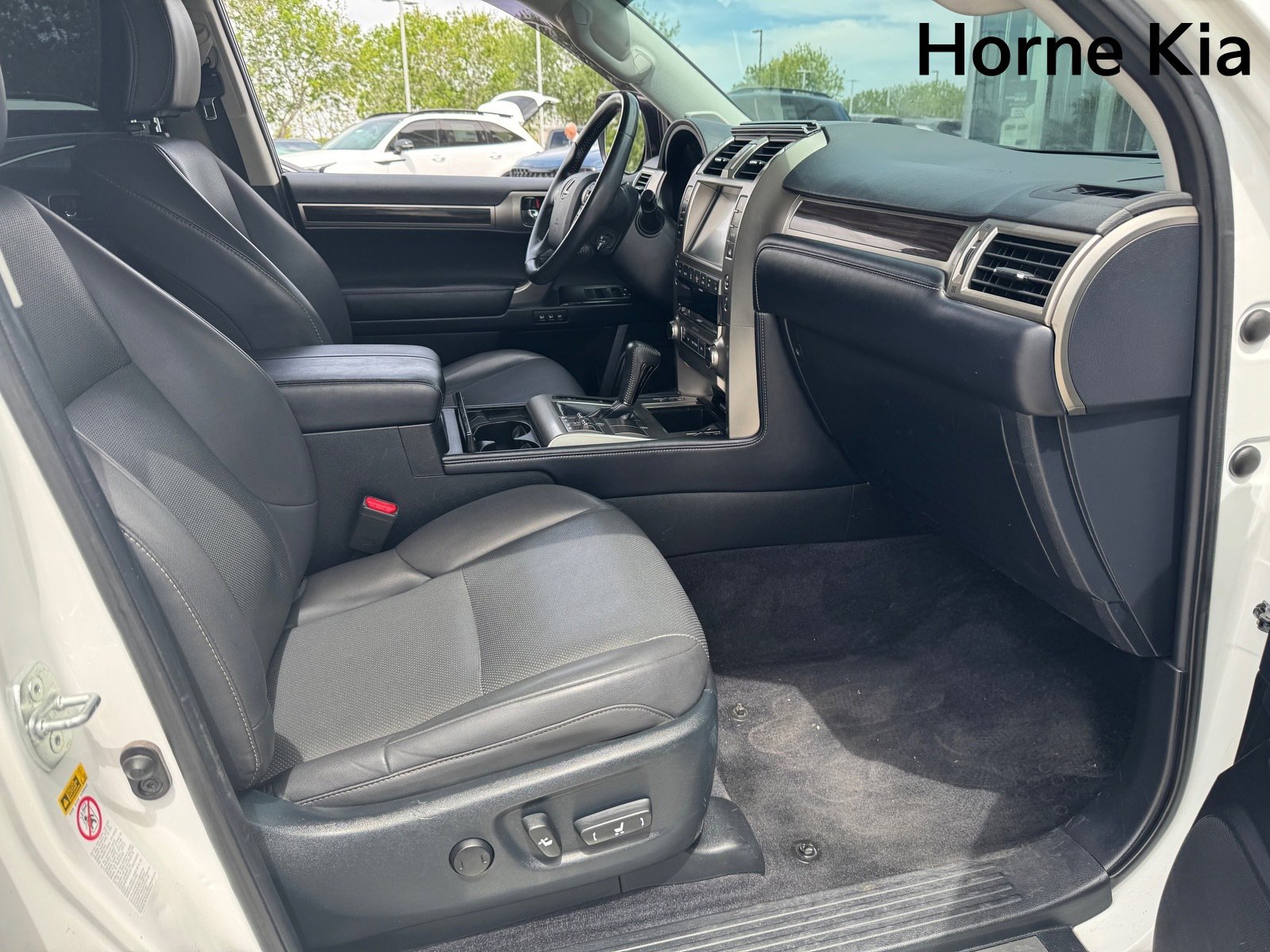 Used 2018 Lexus GX 460 w/ Navigation Package image 25