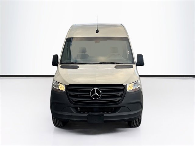 Used 2023 Mercedes-Benz Sprinter 144 Cargo image 2