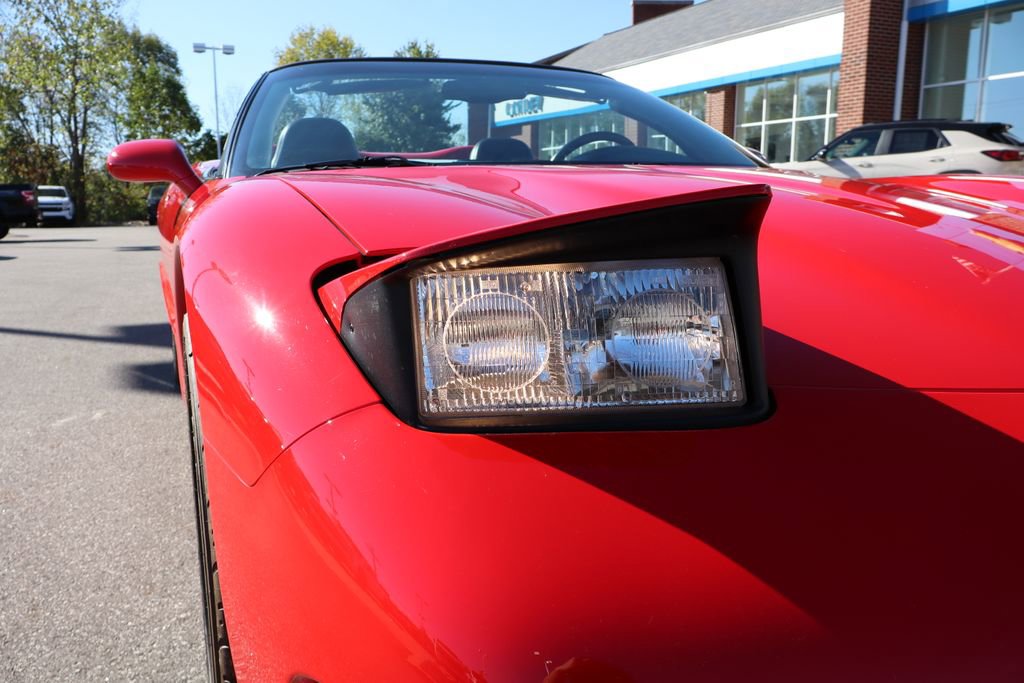 Used 2000 Chevrolet Corvette Convertible image 5