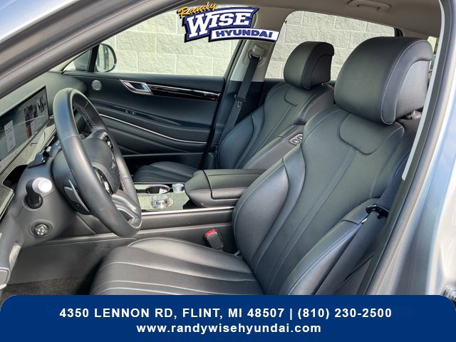 Used 2025 Genesis GV80 2.5T Standard AWD/4WD image 16