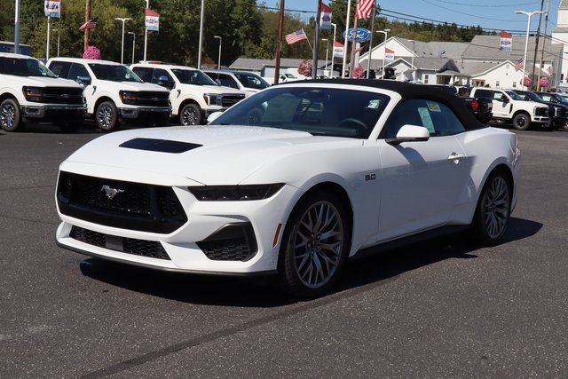 New 2025 Ford Mustang GT Premium RWD image 18