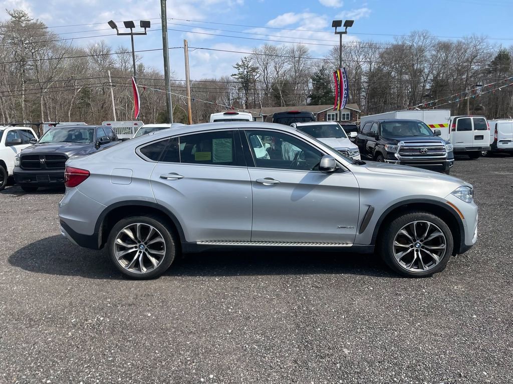 Used 2018 BMW X6 xDrive50i AWD/4WD image 4