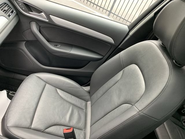 Used 2017 Audi Q3 2.0T Premium w/ Convenience Package FWD image 29