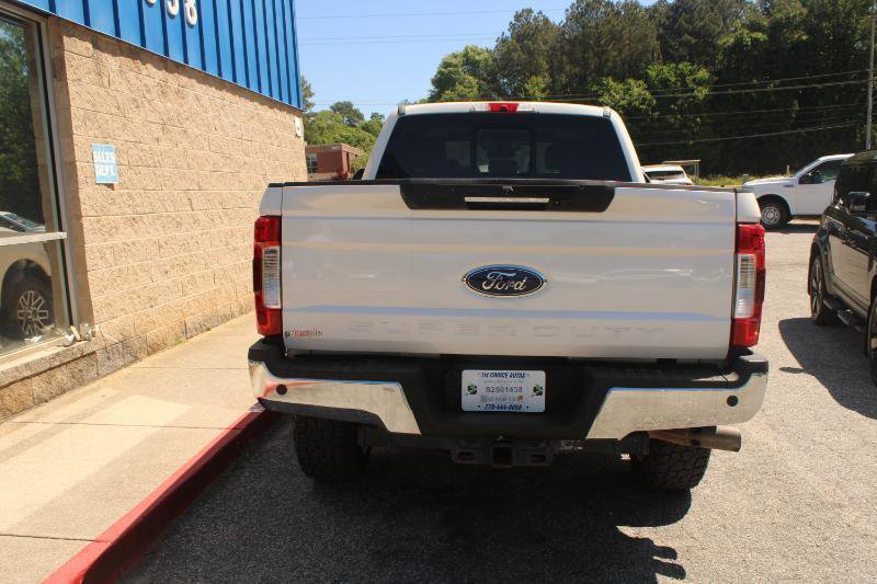 Used 2019 Ford F250 Lariat w/ Lariat Ultimate Package AWD/4WD image 5