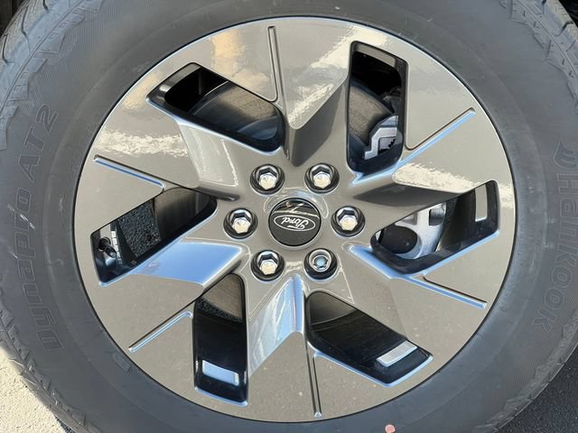 New 2025 Ford F150 Lightning Flash AWD/4WD image 5
