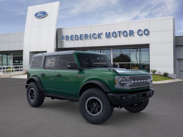 New 2025 Ford Bronco Badlands image 7