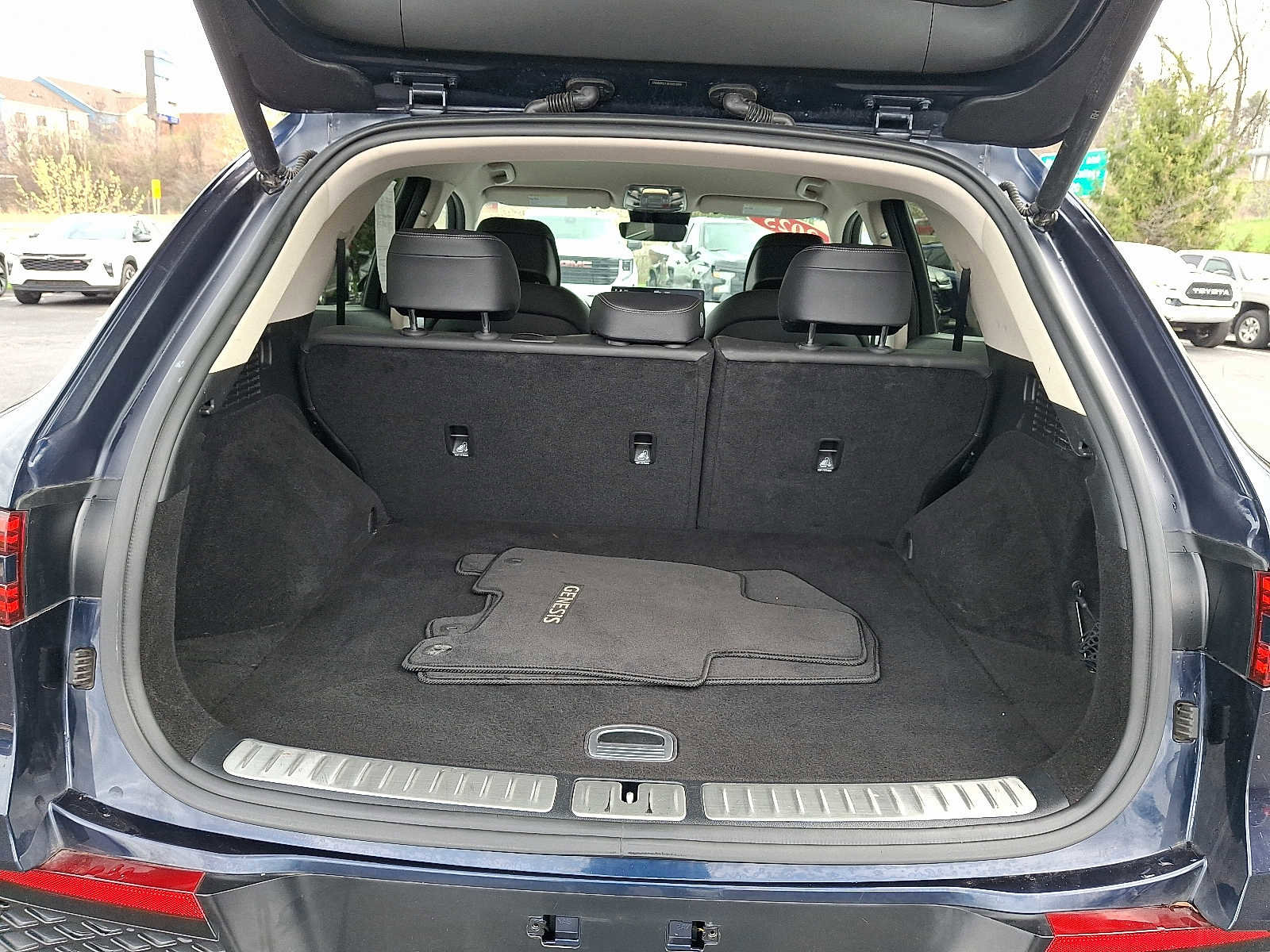 Used 2025 Genesis GV70 2.5T image 27