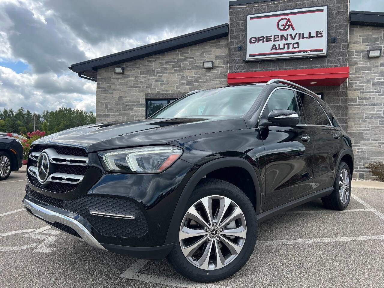 Used 2022 Mercedes-Benz GLE 350 4MATIC image 1