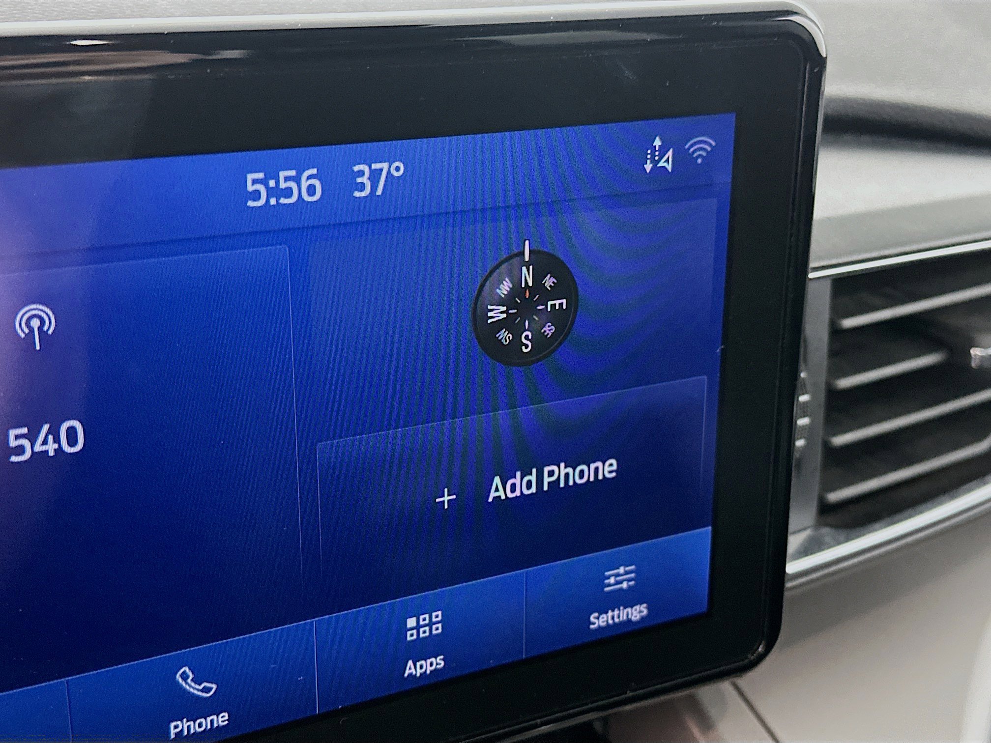 Used 2023 Ford Explorer XLT w/ Equipment Group 202A image 22