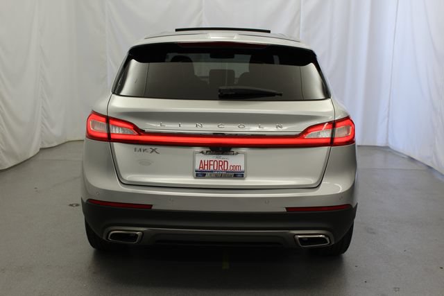 Used 2018 Lincoln MKX Select w/ Lincoln MKX Climate Package FWD image 7