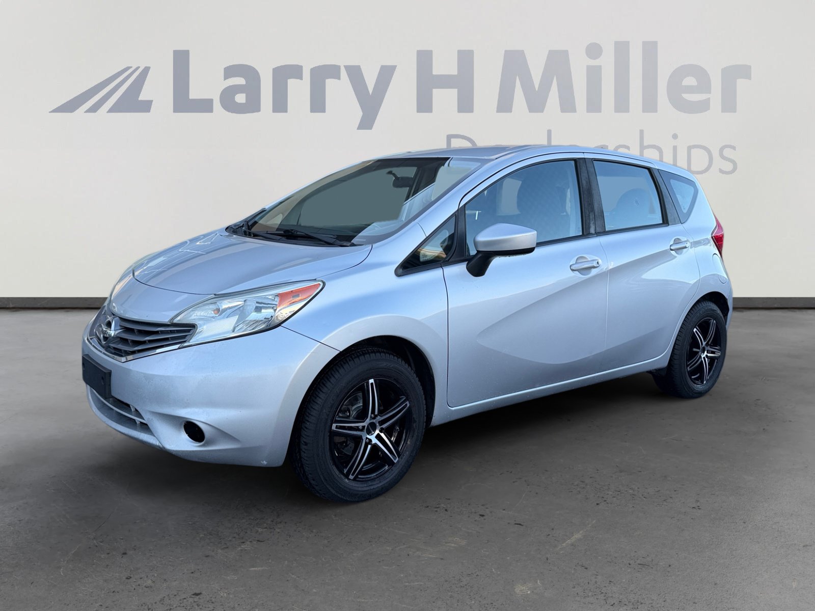 Used 2016 Nissan Versa Note SV