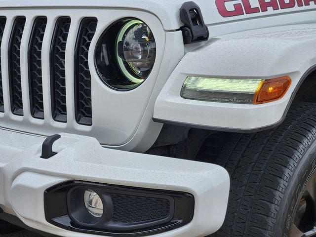 Certified 2023 Jeep Gladiator Overland AWD/4WD image 8