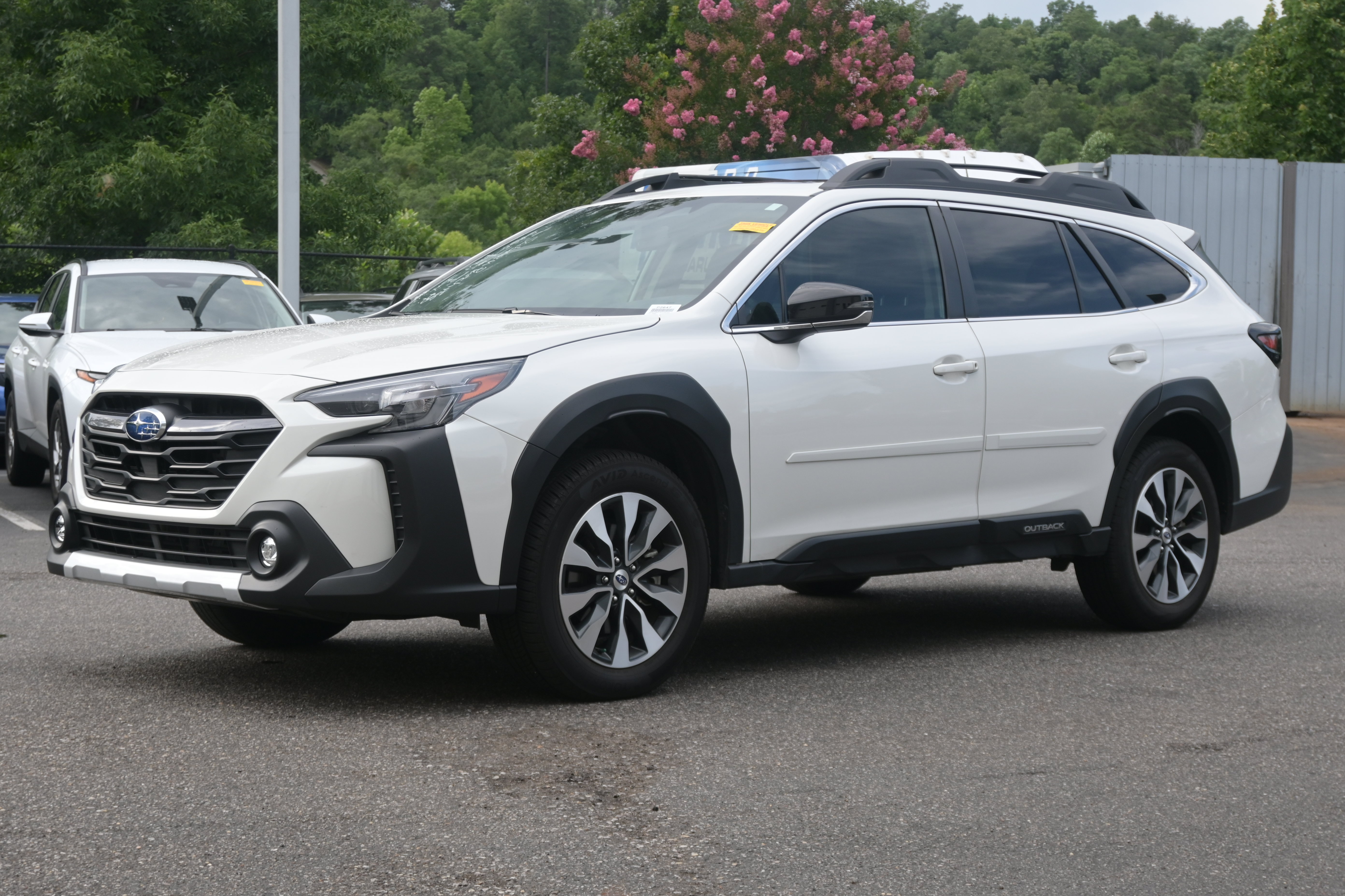 Used 2024 Subaru Outback Limited XT AWD/4WD image 5