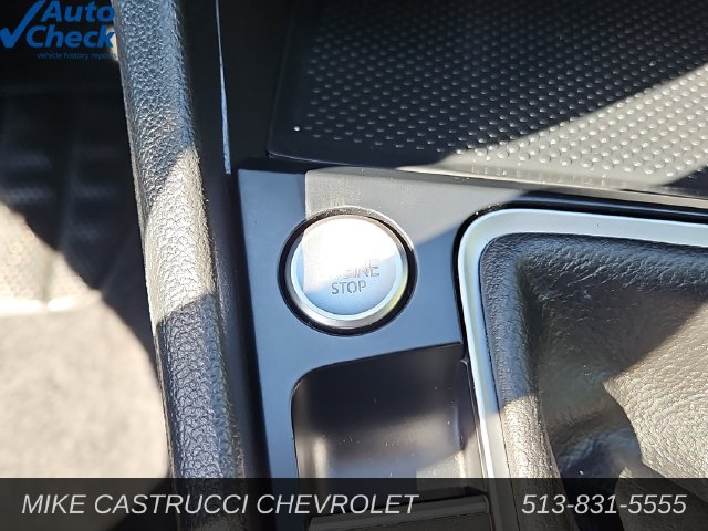 Used 2024 Volkswagen Jetta SE FWD image 19