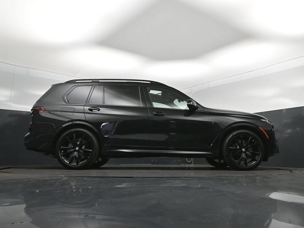 New 2027 BMW X7 M60i AWD/4WD image 43