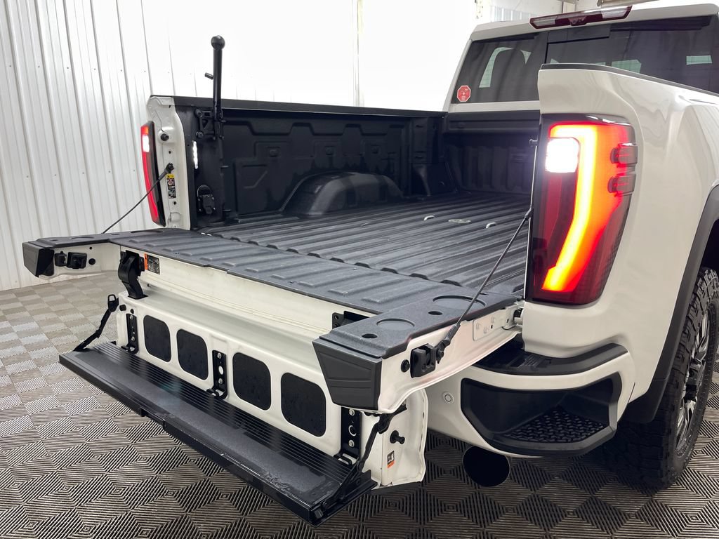Certified 2024 GMC Sierra 3500 Denali w/ Denali Reserve Package AWD/4WD image 52