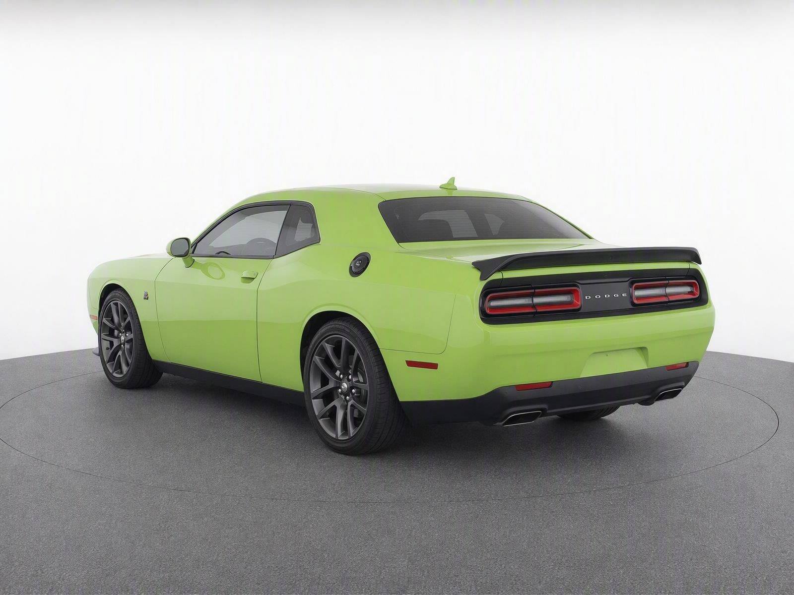 Used 2023 Dodge Challenger R/T Scat Pack w/ Plus Package RWD image 4