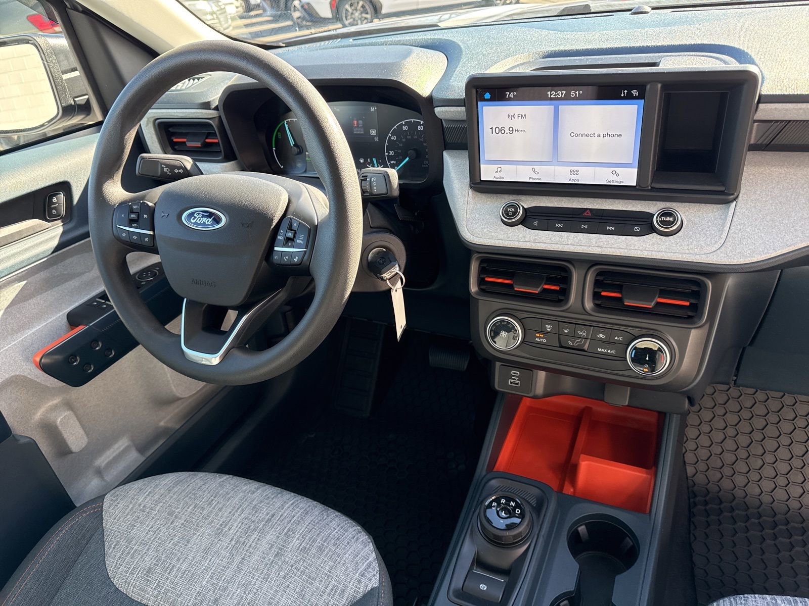 Used 2023 Ford Maverick XLT image 31