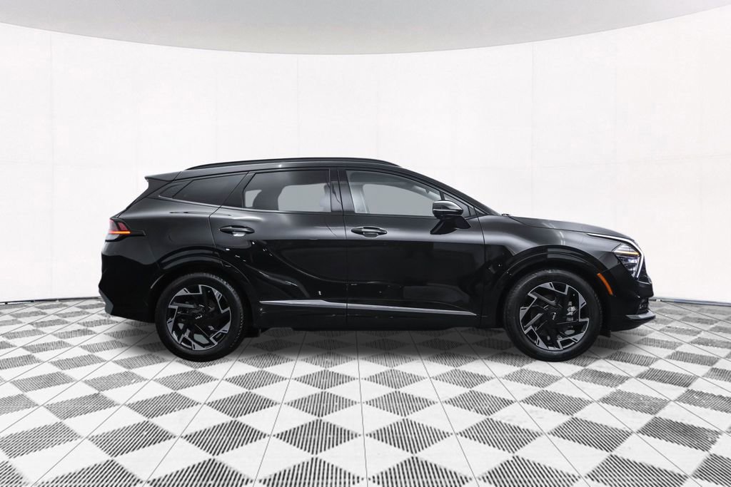 Used 2023 Kia Sportage SX image 16