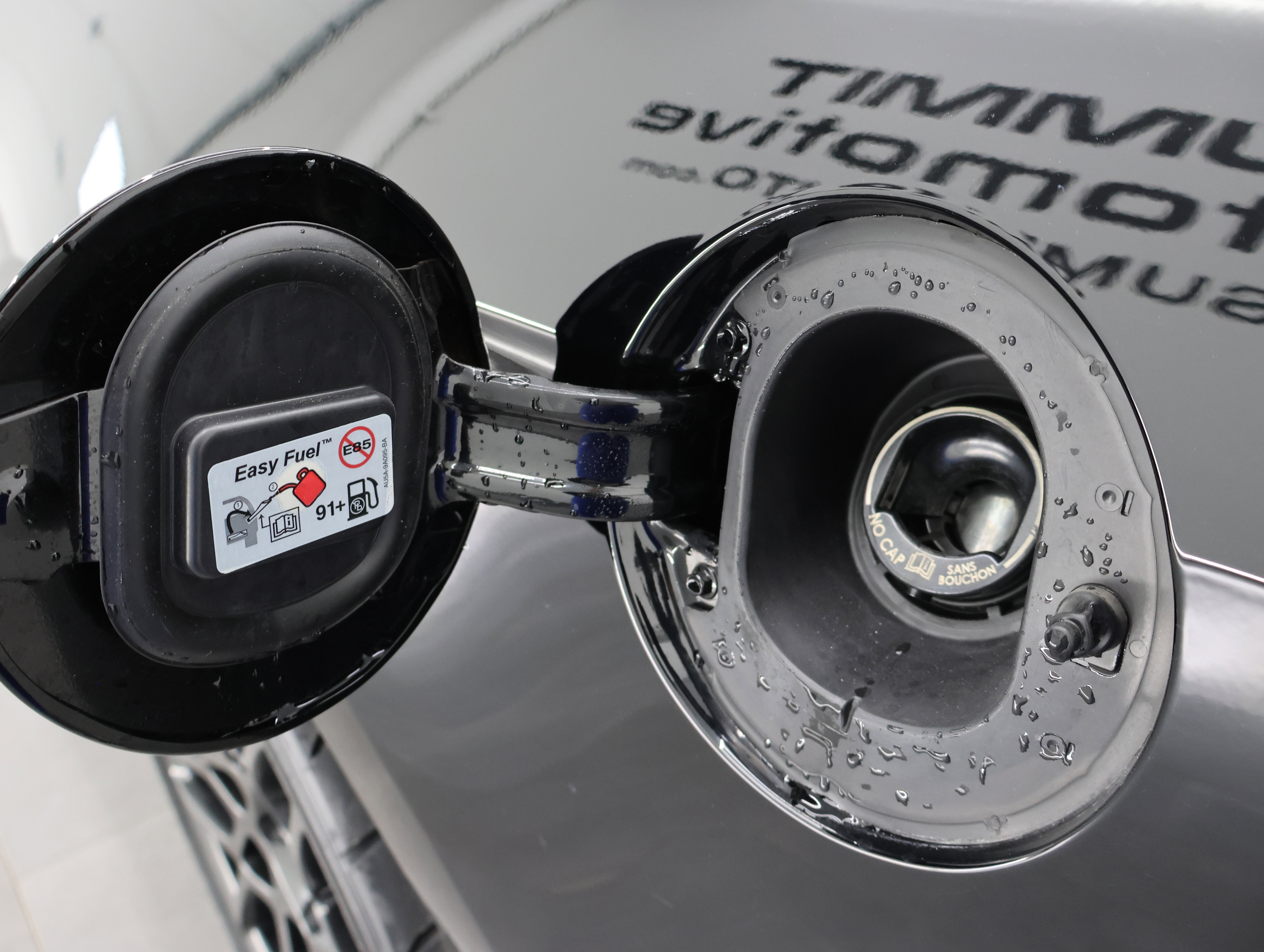 Used 2013 Ford Mustang Shelby GT500 RWD image 30