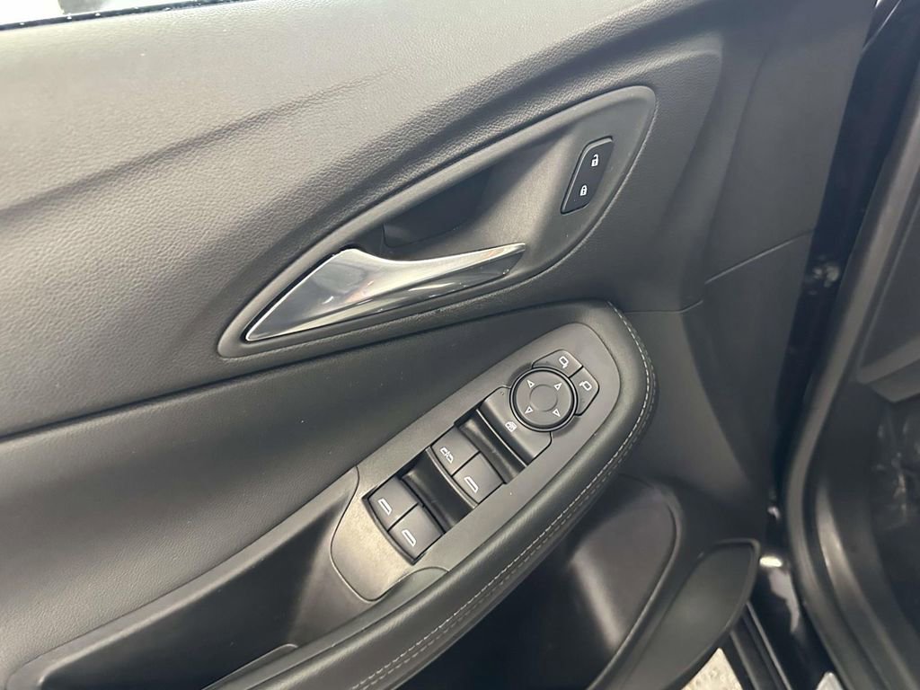 Certified 2023 Buick Encore GX Preferred w/ Cold Weather Comfort Package image 17