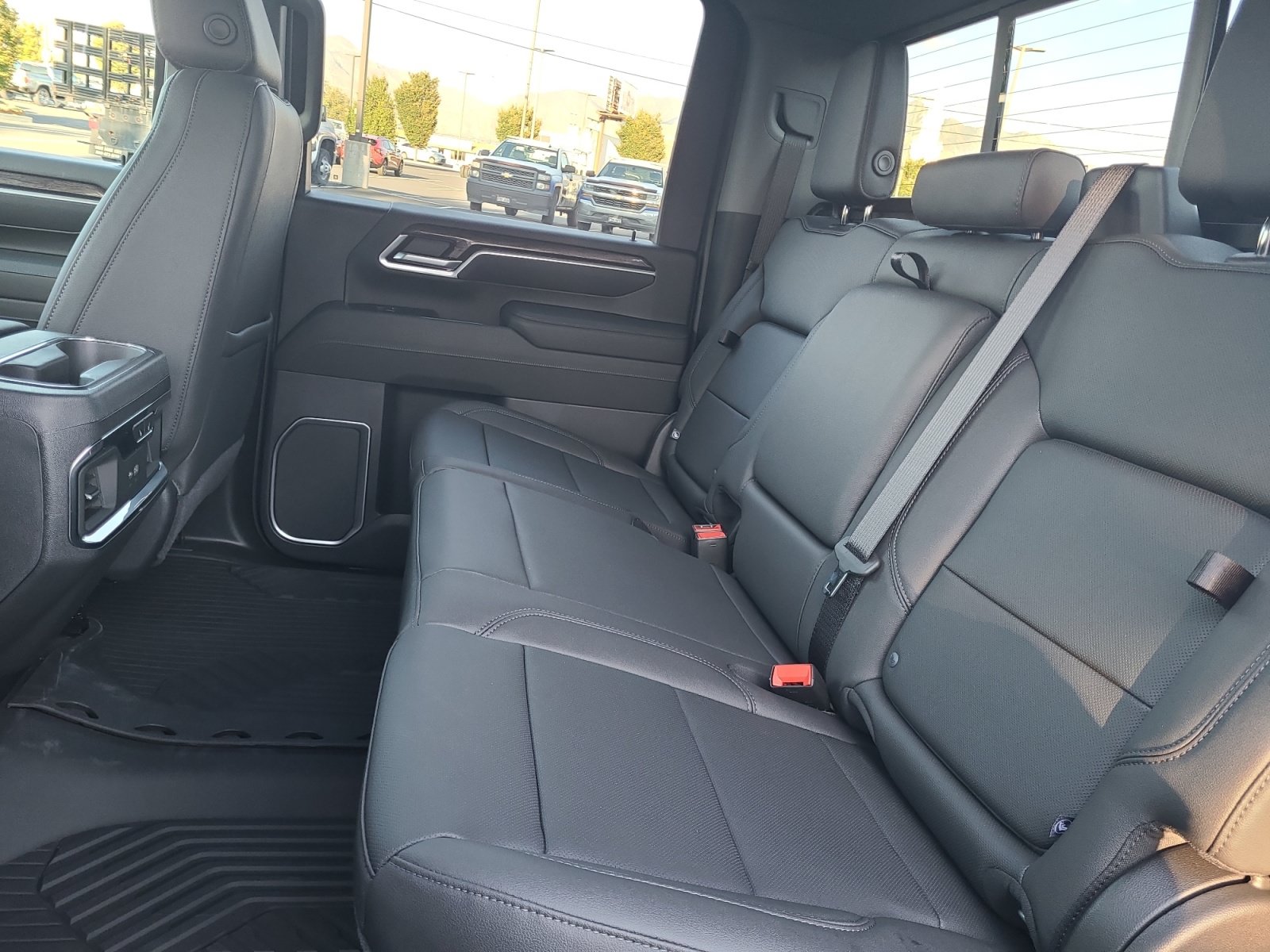 New 2026 Chevrolet Silverado 3500 LTZ w/ LTZ Plus Package AWD/4WD image 17