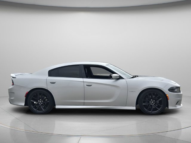 Used 2022 Dodge Charger R/T w/ Plus Group RWD image 7