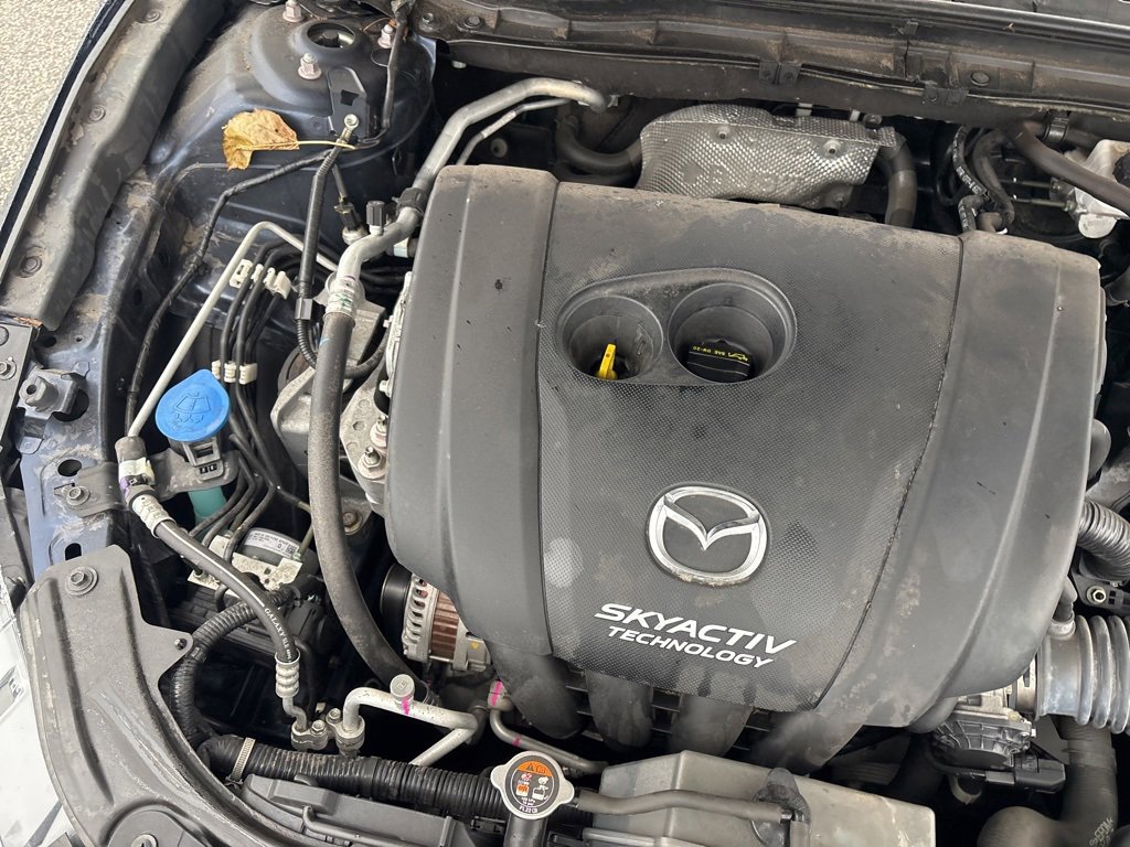 Used 2018 MAZDA MAZDA3 Touring image 18