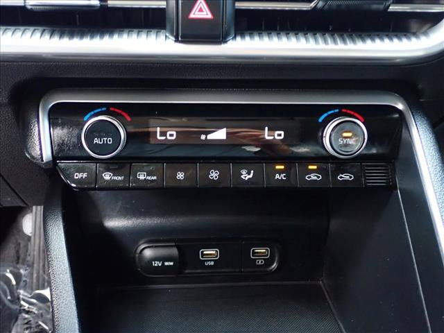 Used 2023 Kia K5 LXS FWD image 16