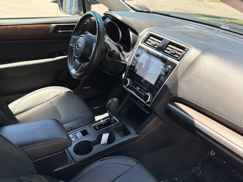 Used 2018 Subaru Outback 2.5i Limited AWD/4WD image 20