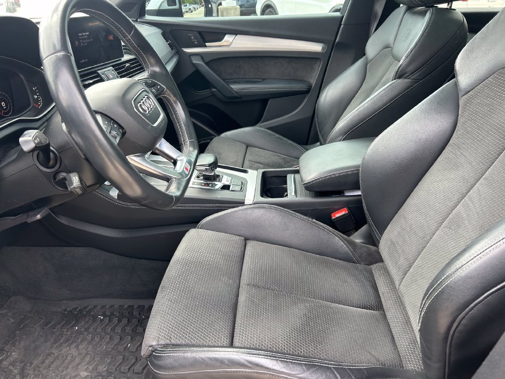 Used 2020 Audi SQ5 Premium Plus w/ Premium Plus Package AWD/4WD image 11