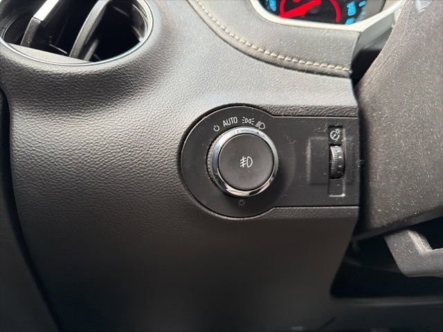 Used 2015 Chevrolet Camaro LT image 16