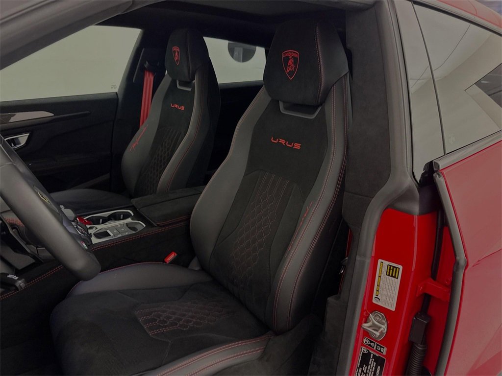 Used 2023 Lamborghini Urus Performante image 22