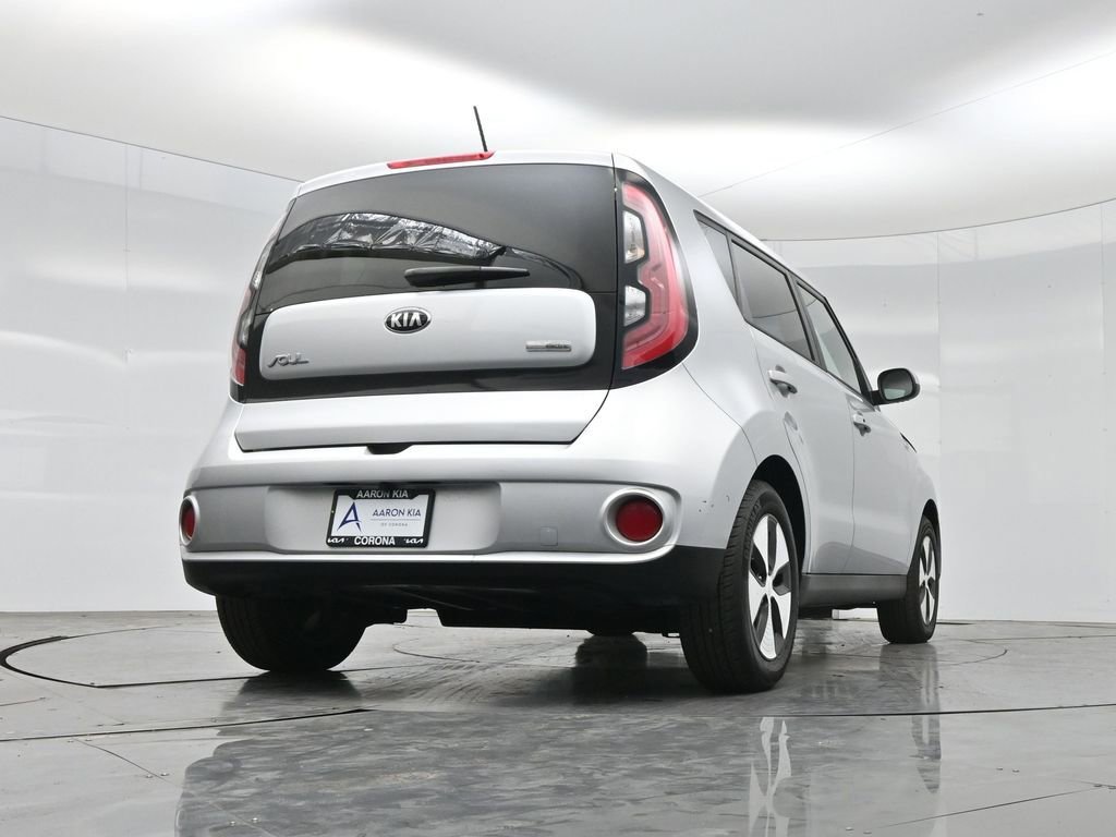 Used 2016 Kia Soul EV FWD image 48